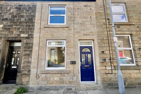 2 bedroom terraced house to rent, Peel Place, Burley in Wharfedale, Ilkley, West Yorkshire, LS29