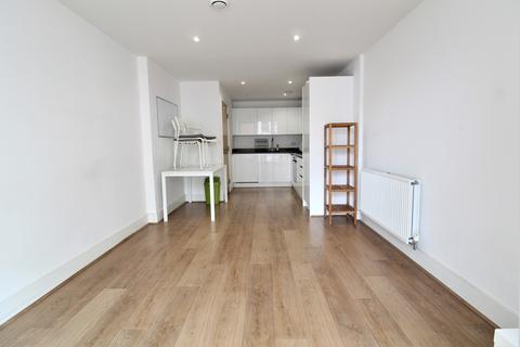 2 bedroom flat to rent, Dyke Road, Brighton, BN1