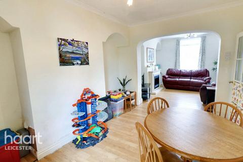 3 bedroom terraced house for sale, Batten Street, Leicester