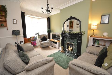 11 Barkly Grove, Leeds, LS11 7HT