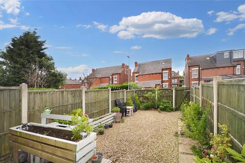 11 Barkly Grove, Leeds, LS11 7HT