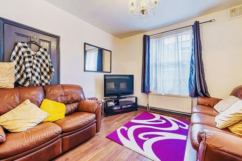 3 bedroom terraced house for sale, Kilravock Street, London, London, W10 4HX