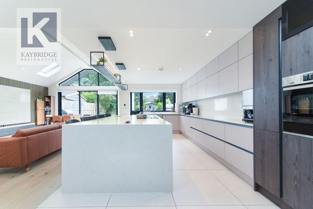 Bradstock Road, Epsom