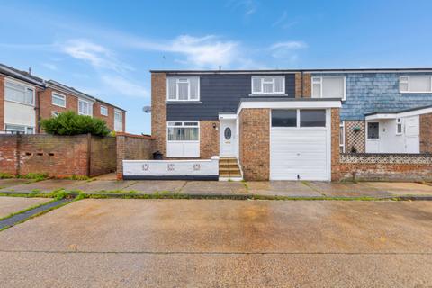 3 bedroom end of terrace house for sale, Sebastian Close, Colchester, CO4