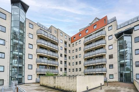 1 bedroom flat for sale, Wards Wharf Approach, E16, Royal Docks, London, E16