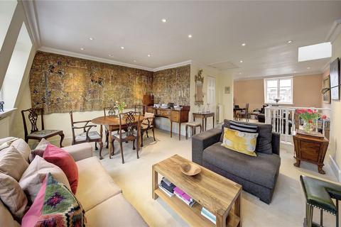 2 bedroom penthouse for sale, Cadogan Place, London, Kensington and Chelsea, SW1X