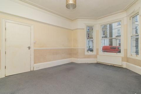18 Arthur Road, Margate, CT9 2EN