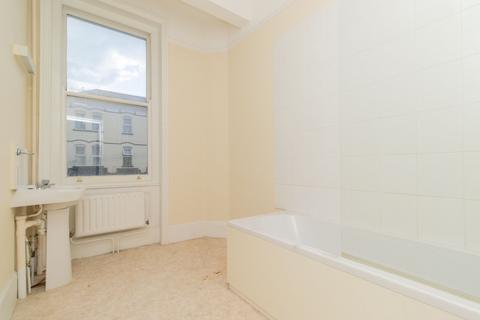 18 Arthur Road, Margate, CT9 2EN
