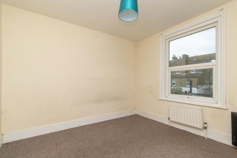 18 Arthur Road, Margate, CT9 2EN