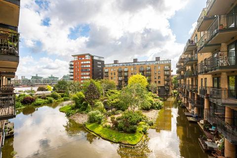 2 bedroom flat to rent, Providence Square, Shad Thames, London, SE1