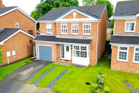 4 bedroom detached house for sale, Dream Family Home In A Desirable Cul-De-Sac Location