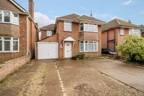 3 bedroom detached house to rent, Bitterne, Southampton SO19