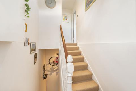 1 bedroom flat for sale, Friern Road,  London, SE22