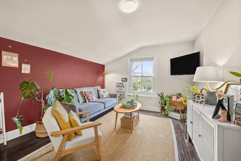 1 bedroom flat for sale, Friern Road,  London, SE22