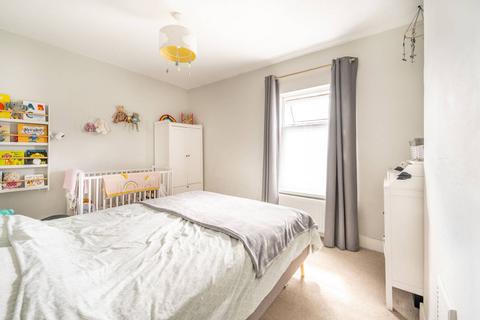 41 Davis Street, London, E13 9EE