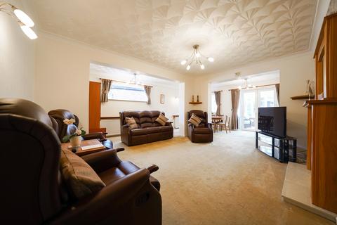3 bedroom detached bungalow for sale, Glenfield, Leicester LE3