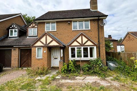 4 bedroom semi-detached house for sale, Bluegates, Epsom KT17