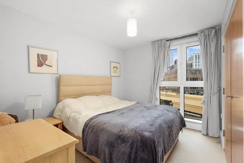 1 bedroom flat to rent, Pepys Street, City, London, EC3N