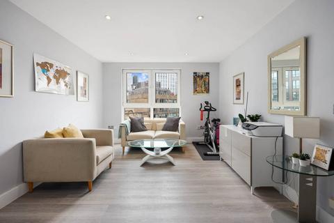 1 bedroom flat to rent, Pepys Street, City, London, EC3N