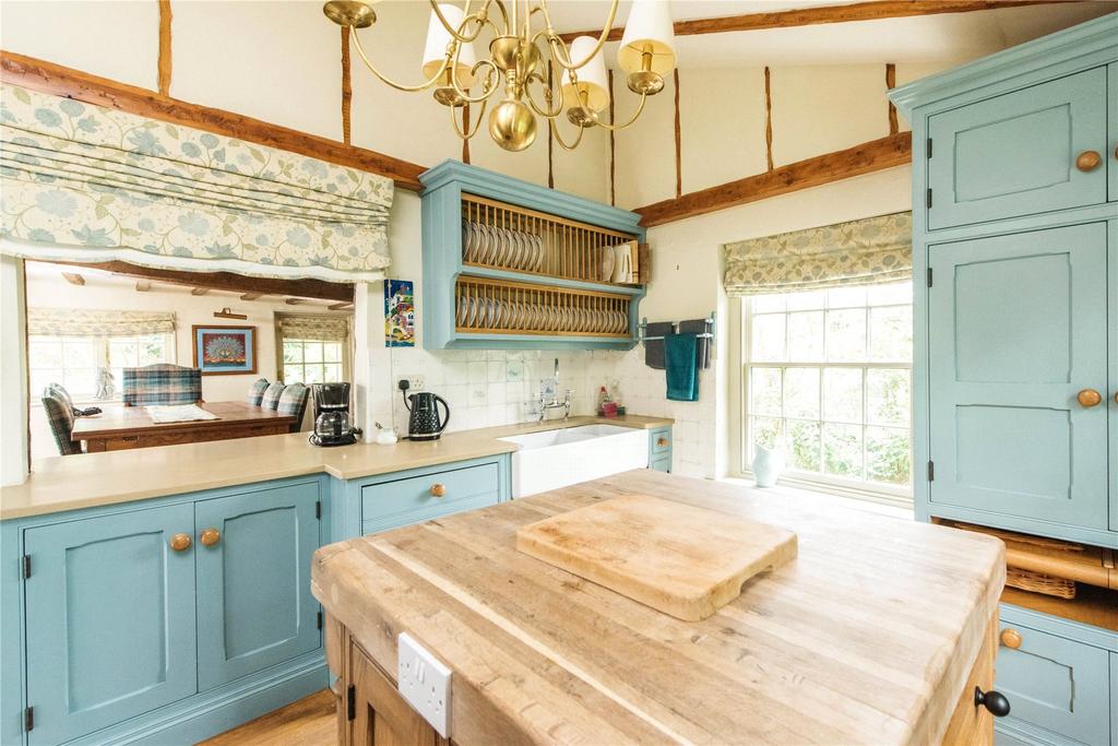 Kitchen/Breakfast Rm
