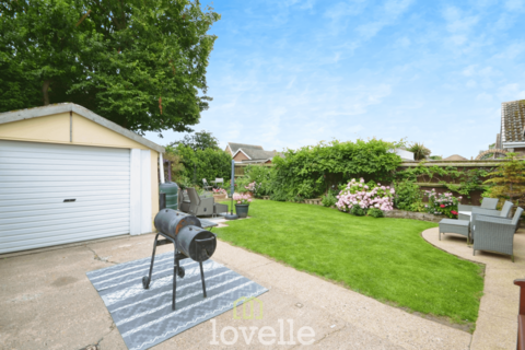 6 Carlton Close, Cleethorpes, DN35 0NP