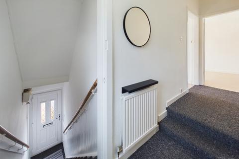 2 bedroom villa to rent, Colinton Mains Crescent, Colinton Mains, Edinburgh, EH13