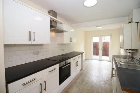 2 bedroom terraced house for sale, North Albion Street,  Fleetwood, FY7