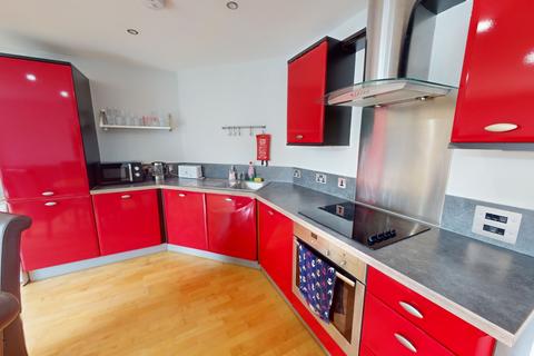 2 bedroom terraced house to rent, Flat 17 Living Quarter, St. Mary's Gate, NG1 1PF