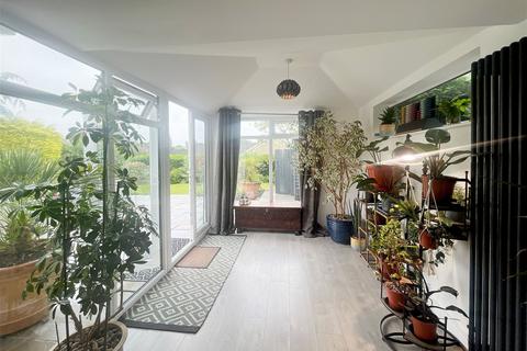 1 Balmoral Road, Oakham, LE15 6RT