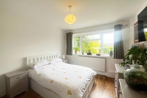 1 Balmoral Road, Oakham, LE15 6RT