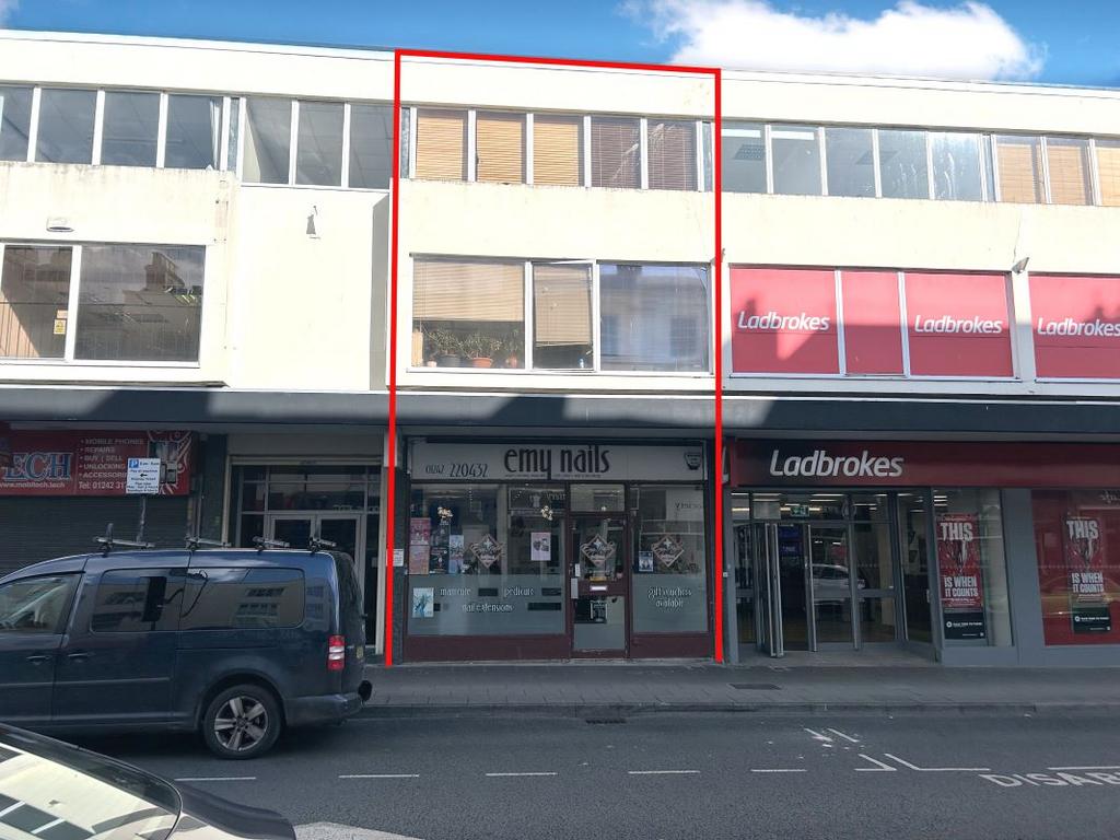 21 Street, Cheltenham... Retail property (high street) for