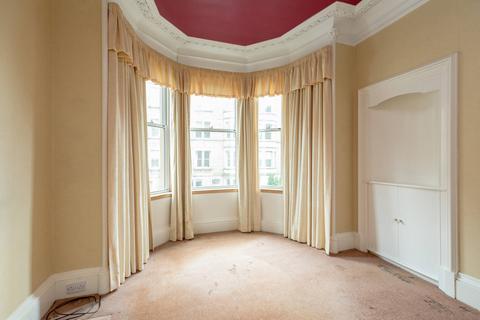 1 bedroom flat for sale, 18 1F1 Bruntsfield Avenue, Bruntsfield, Edinburgh, EH10 4EW