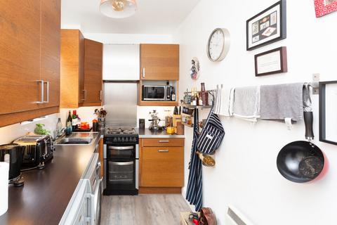 1 bedroom apartment for sale, Watford Road, Kings Langley, Hertfordshire, WD4