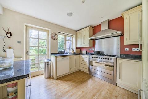 5 bedroom detached house for sale, Oakwood Avenue, Beckenham