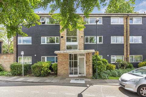 20 The Hermitage, London, SW13 9RF