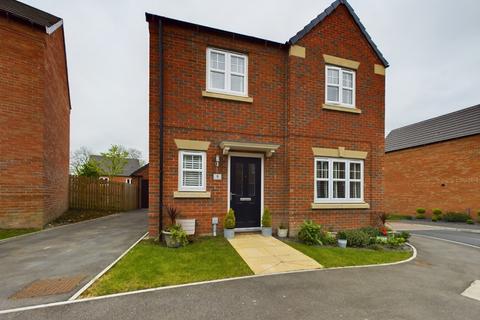 4 bedroom detached house for sale, Underwood Bank, Driffield, YO25 5BY