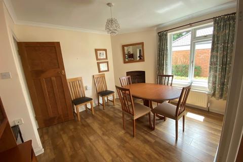 3 bedroom detached bungalow for sale, Taunton TA2