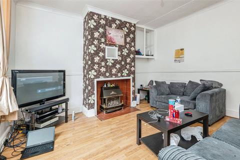 2 bedroom terraced house for sale, Stonehyrst Avenue, Dewsbury, West Yorkshire, WF13