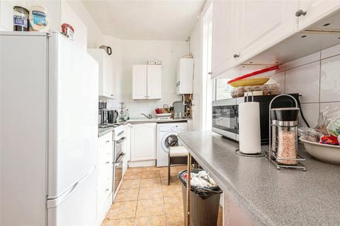 2 bedroom terraced house for sale, Stonehyrst Avenue, Dewsbury, West Yorkshire, WF13