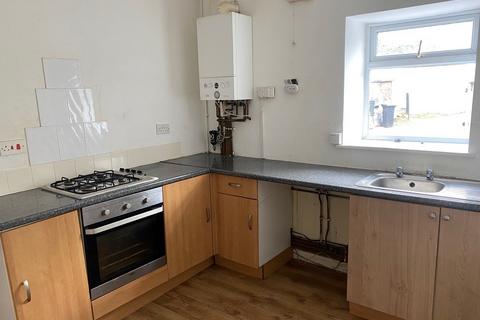 2 bedroom flat for sale, Commercial Road, Resolven, Neath, Neath Port Talbot.