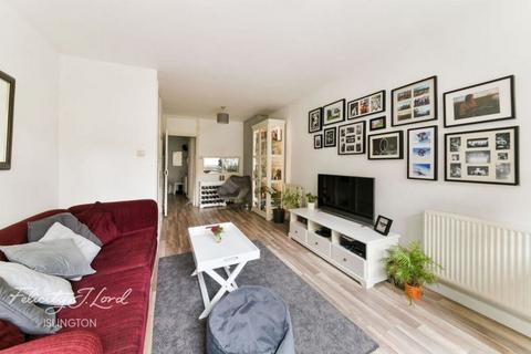 2 bedroom flat for sale, Cedar Court, Essex Road, Islington, N1