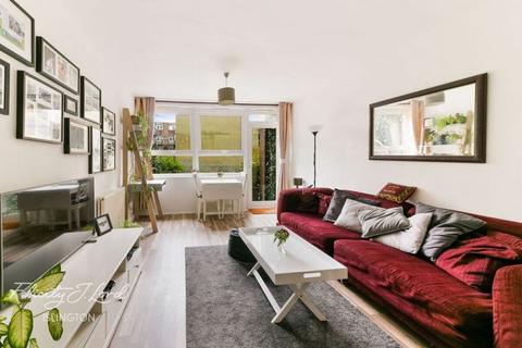 2 bedroom flat for sale, Cedar Court, Essex Road, Islington, N1