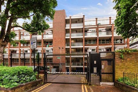 Cedar Court, Essex Road, Islington, N1