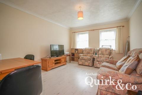 2 bedroom flat for sale, Sanders Road, Canvey Island, SS8