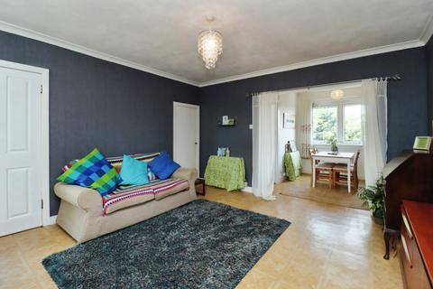 2 bedroom flat for sale, Nicol Street, Kirkcaldy, KY1