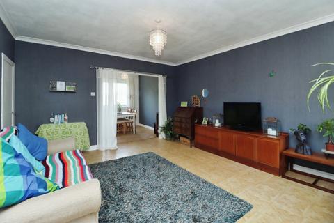 2 bedroom flat for sale, Nicol Street, Kirkcaldy, KY1