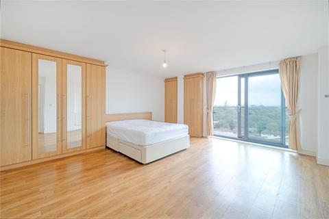 2 bedroom flat to rent, Perth Road, Gants Hill, IG2
