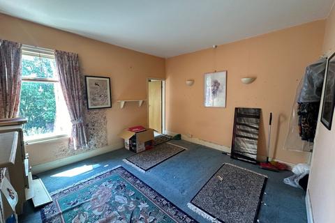 136 Terry Road, Coventry, CV1 2BA