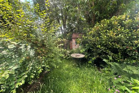 136 Terry Road, Coventry, CV1 2BA