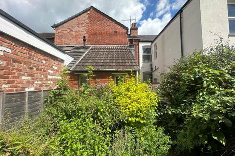 136 Terry Road, Coventry, CV1 2BA